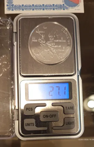 250,7gms 999,0 Plata 10 monedas Real Madrid cente