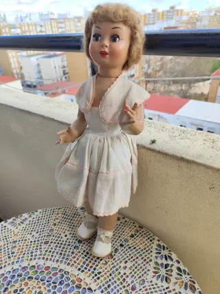Antigua Muñeca Viviana