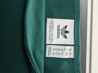 Vestito Adidas spalle scoperte donna verde