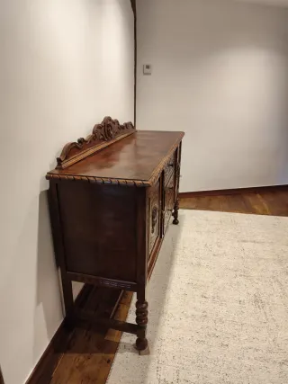 Aparador antiguo madera tallada S.XIX-XX