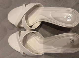 Sandalias ZARA Talla 36 Blancas