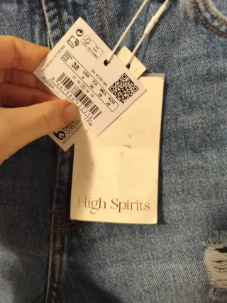 Shorts vaqueros High Spirits nuevos