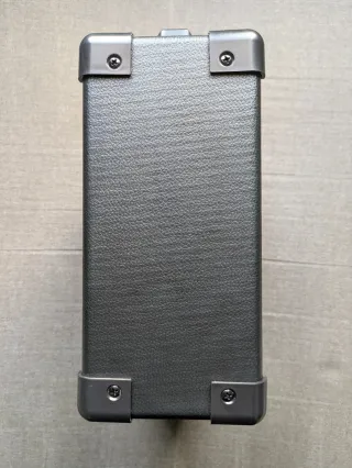 Amplificador Guitarra RockJam MG10