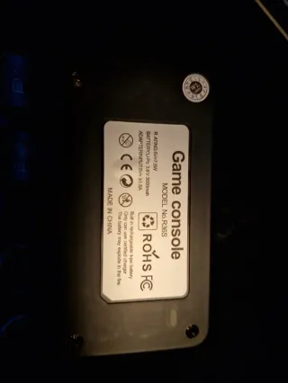 Consola Portátil R36S 128GB nueva + Funda