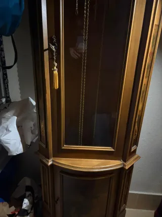 Reloj de pie antiguo madera