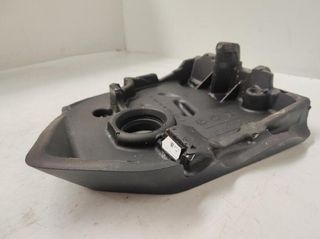 Tapa mercedes-benz a2820101000 clase a a180 311162