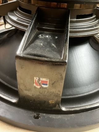 Subwoofer 15” 700W  Doble  Bobina 4 Ohms