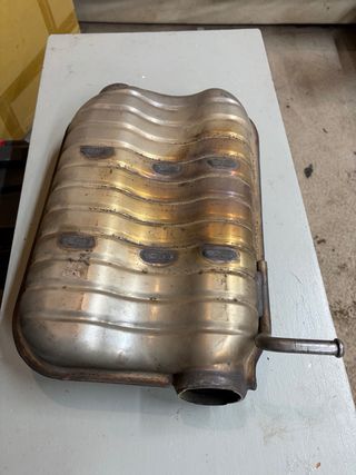 Silencioso Intermedio A3 8V