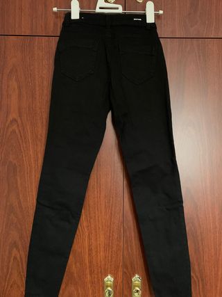 Pantalones vaqueros DENIM talla 34