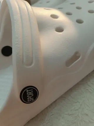 Zuecos Crocs Blancos