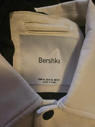 Chaqueta de cuero estilo bomber