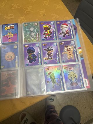 Álbum Stumble Guys Oficial Colección Cartas