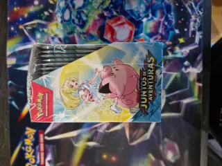 Booster Box 36 sobres Pokémon Juntos de Aventuras