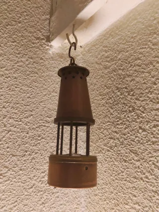 Lámpara de minero antigua