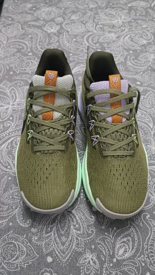 Nike Pegasus Trail 5 Verde Oliva