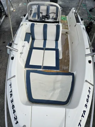 Barco Quicksilver 500 Commander