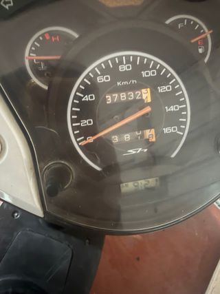 Honda SH 125 Scooter Automática