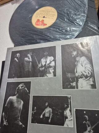 2 Vinilos Bee Gees - Here At Last... Live