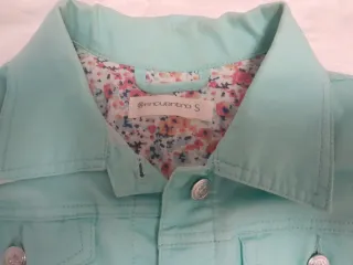 Chaqueta vaquera color turquesa