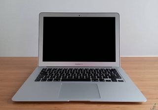 MacBook Air 13” Intel i5 1,6GHz 8GB RAM 256GB SSD
