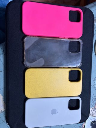 Confezione da 4 custodie per iPhone 12