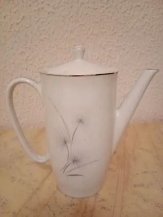 Juego de café antiguo de porcelana