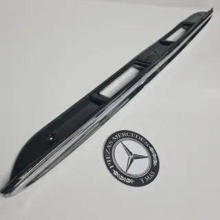 Moldura Mercedes E w124 maletero