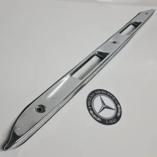 Moldura Mercedes E w124 maletero