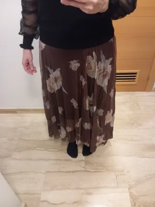 Falda larga estampada flores talla única