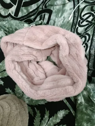 Cuellos de lana para el frío