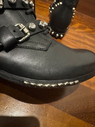 Stivali biker donna neri con borchie