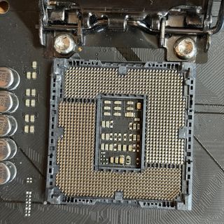 ASUS ROG MAXIMUS XI HERO - Intel LGA1151