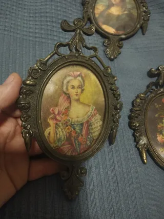 Lote 3 cuadros antiguos marcos bronce metal