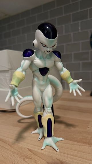 Figura Freezer Master Star Piece. Nuevo.