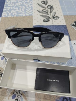 Gafas Hawkers Kids Negras y Doradas