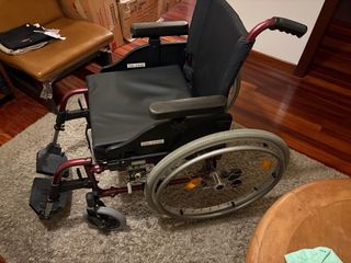 Silla de Ruedas Plegable