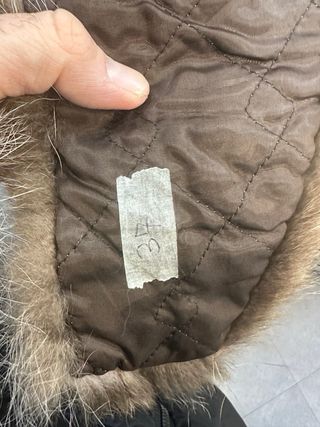 Collo di pelliccia beige e marrone