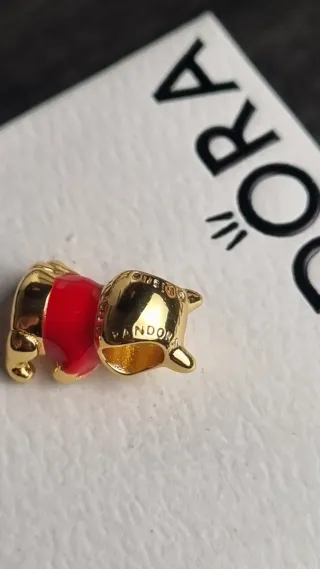 Charm Winnie Pooh Pandora Disney Dorado