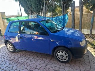 SEAT Arona 1999