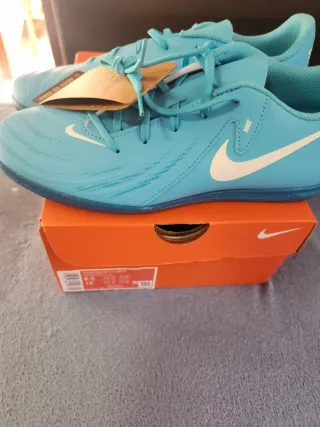 Zapatillas Nike Phantom II