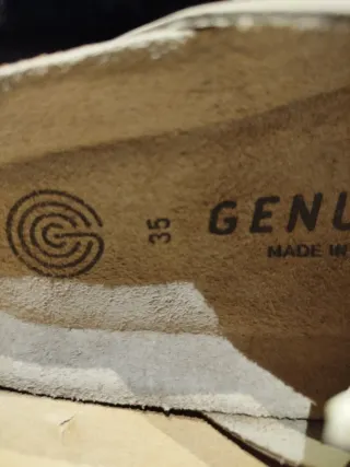 Zuecos de piel beige talla 35 (tipo birkenstock)