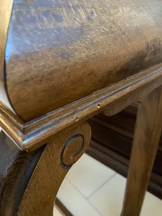 Cómoda de Madera y Mármol