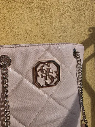 Borsa Guess trapuntata rosa