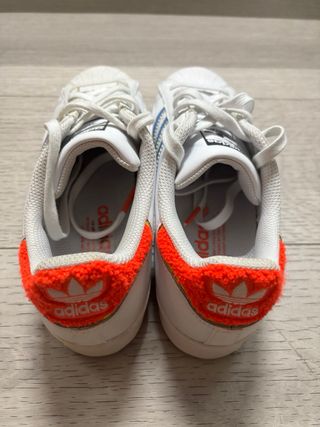 Adidas Superstar Deportivas Blancas y Azules