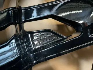 Llantas Audi SQ7 21” Negro Brillante