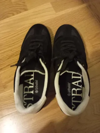 Zapatillas negras STR