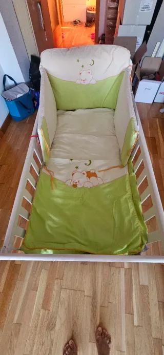 Cuna MICUNA madera blanca + Colchón en (Pamplona)