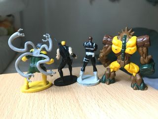 Figuras Marvel y Gormiti