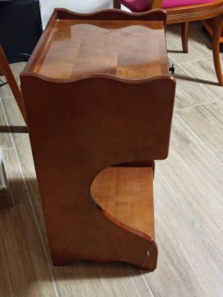 Mesita auxiliar/teléfono de madera