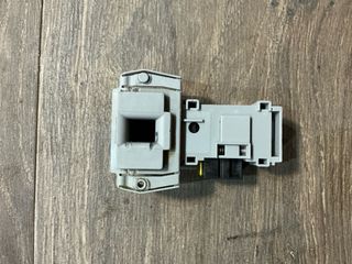 Bloqueo Puerta Lavadora Rold DM053